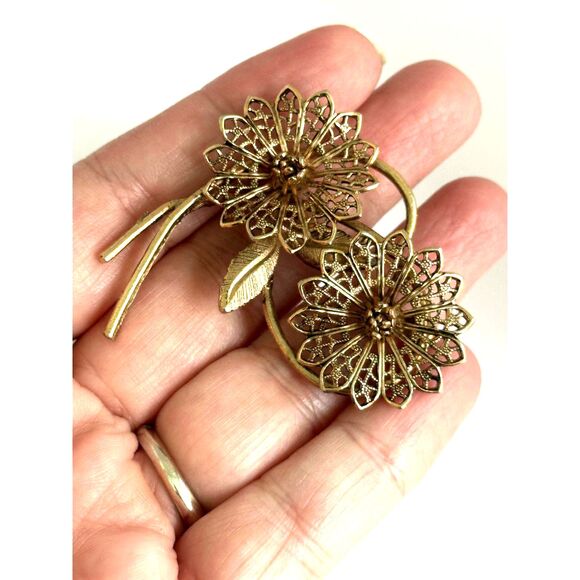 Gold Tone Filigree Floral Stem Brooch - Picture 6 of 7
